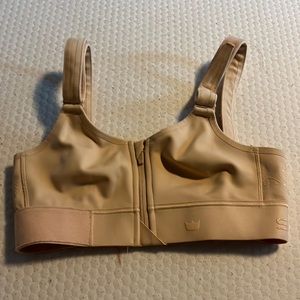 Shefit flex sports bra